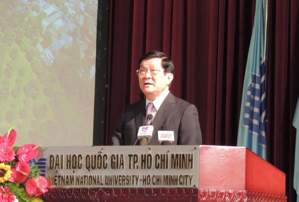 Chủ tịch nước Trương Tấn Sang: ĐH Quốc gia TPHCM phải đi đầu trong vấn đề tự chủ
