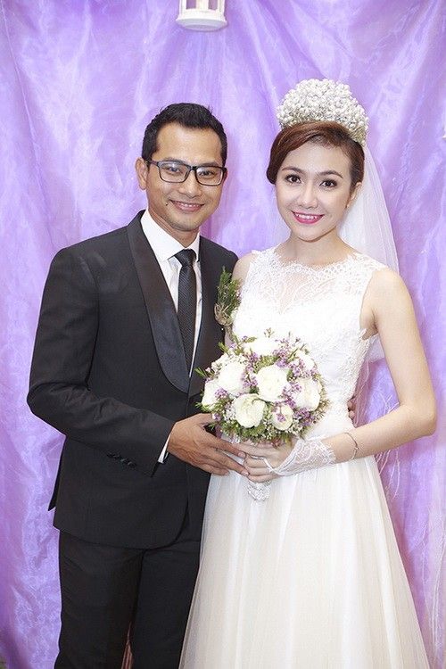 Vợ chồng Huỳnh Đông khóc nức nở trong tiệc cưới 3