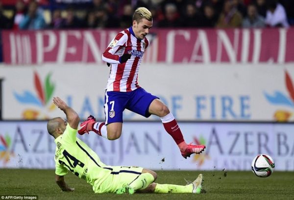 Torres ghi bàn siêu tốc, Atletico vẫn thua Barca 2-3 17