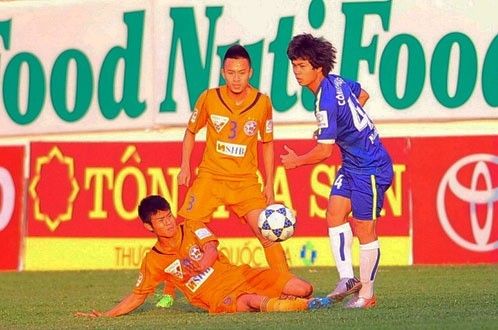 HAGL 1-2 Quảng Ninh: Minh Tuấn ghi dấu trong ngày trở lại 4