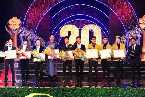Quách Ngọc Ngoan đoạt giải Mai Vàng dù gặp scandal 33
