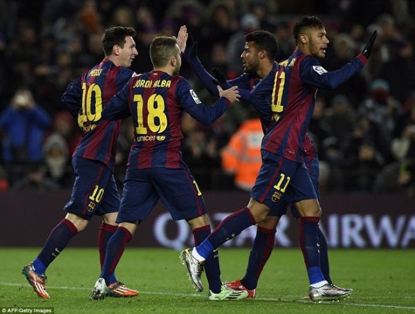 Messi và Neymar giúp Barca thắng ngược Villarreal 3-2 11