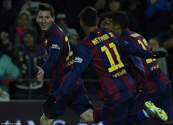 Messi và Neymar giúp Barca thắng ngược Villarreal 3-2 12