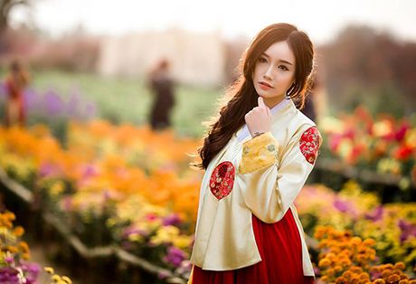 Hot girl Ngân Búng diện hanbok Hàn Quốc xinh như búp bê 3