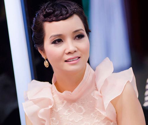 Sao Việt bỗng "xấu lạ" vì kiểu tóc sến sẩm 33