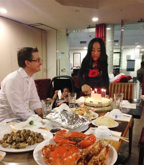 Đoan Trang đón sinh nhật ấm áp cùng chồng con 6