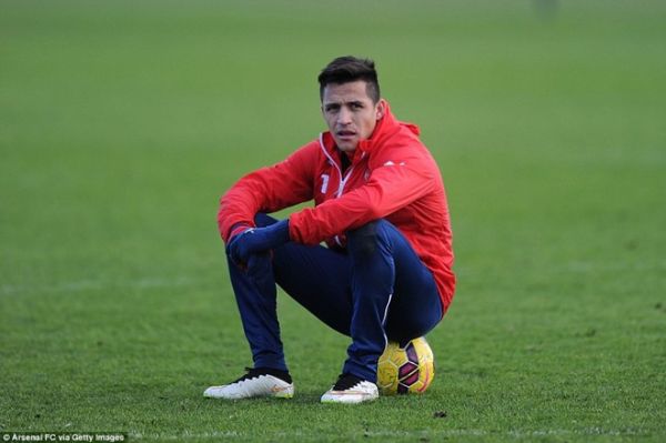 Sanchez sẽ mạo hiểm ra sân để giúp Arsenal hạ Tottenham 2