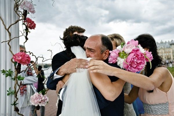 Khoảnh khắc xúc động của bố và con gái trong ngày cưới 16