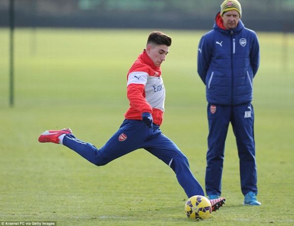 Sanchez sẽ mạo hiểm ra sân để giúp Arsenal hạ Tottenham 5