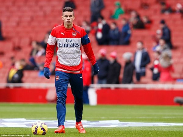 Sanchez sẽ mạo hiểm ra sân để giúp Arsenal hạ Tottenham 7