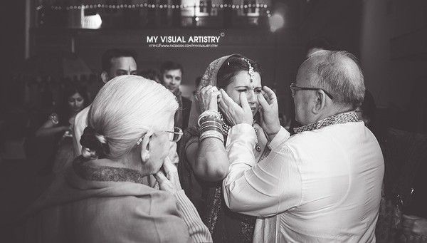 Khoảnh khắc xúc động của bố và con gái trong ngày cưới 17