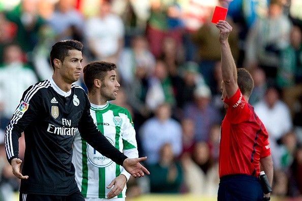 Atletico 0-0 Real (H1): Hung thần Ronaldo trở lại 8