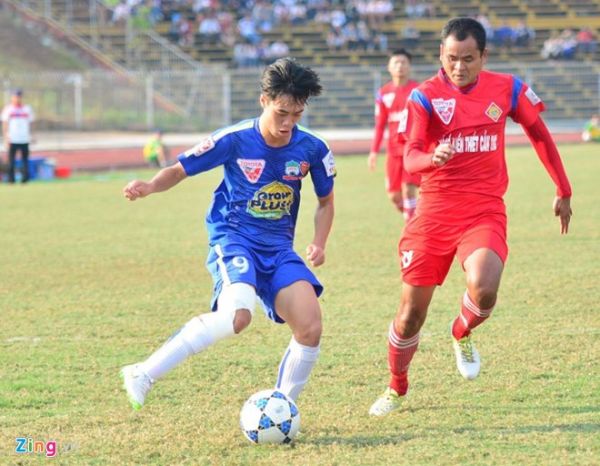 Cần Thơ 3-0 HAGL: Văn Thắng lập hat-trick 3