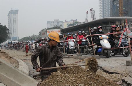 Giao thông Hà Nội “ngột ngạt” những ngày cận Tết 6