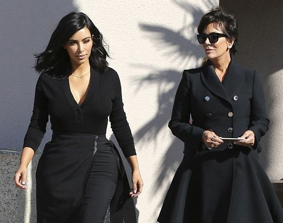 Kim Kardashian dịu dàng xuống phố sau bộ ảnh “nóng” 5