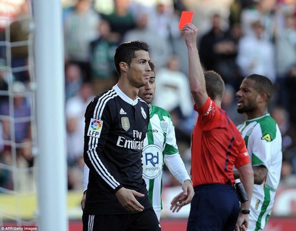 C.Ronaldo và cơn ác mộng sau vinh quang 2