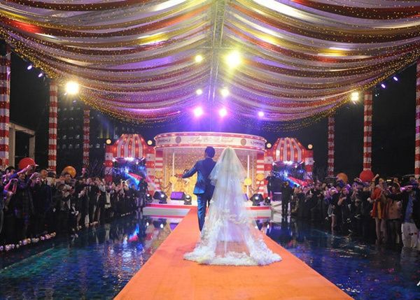 Vợ Châu Kiệt Luân mặc váy gần 700 triệu tại lễ cưới lần 2 18