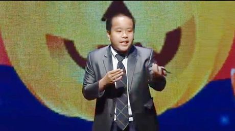 “Thần đồng” Đỗ Nhật Nam bất ngờ đạt giải nhất thuyết trình tại Mỹ 2