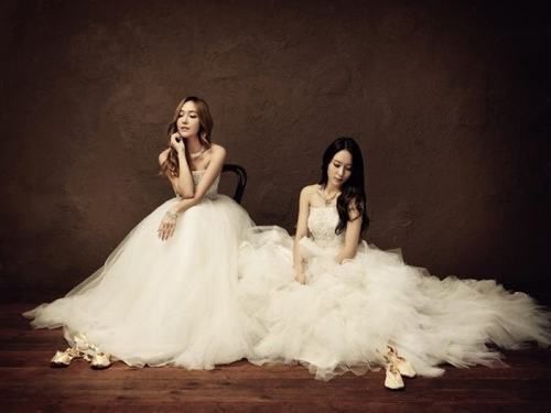 Top 10 sao nữ Kpop mặc váy cưới đẹp nhất 21