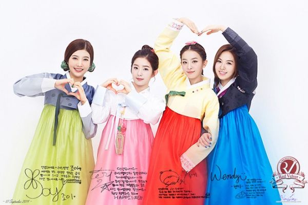Mỹ nữ Hàn đọ sắc trong hanbok truyền thống 8