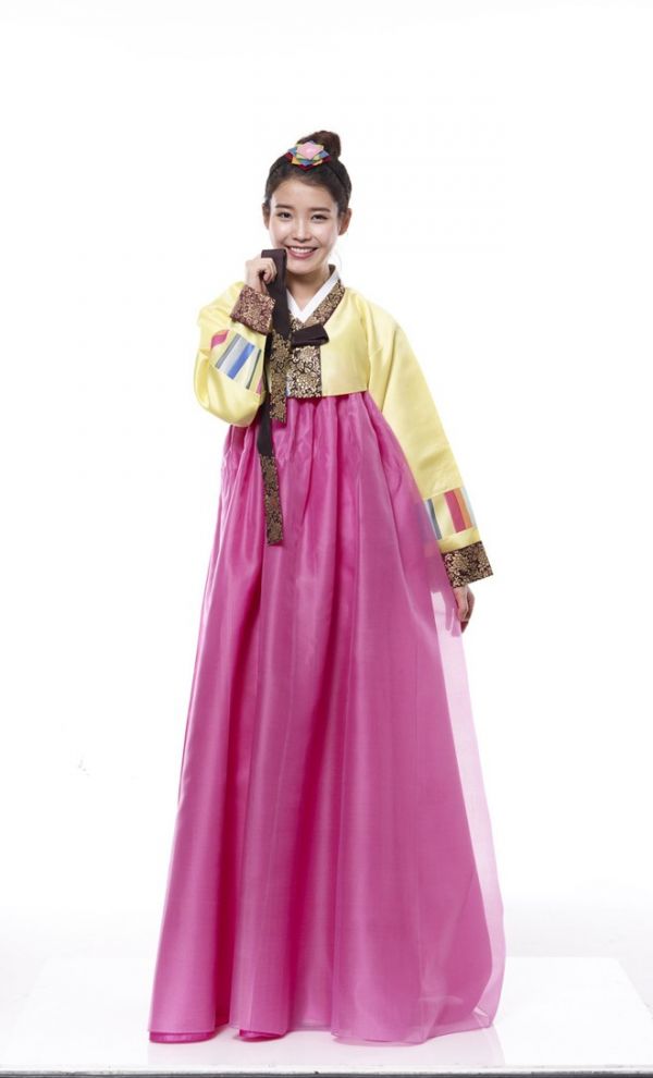Mỹ nữ Hàn đọ sắc trong hanbok truyền thống 11
