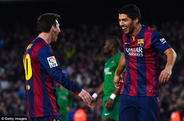 Messi có hat-trick, Barca lập kỷ lục thắng liên tiếp 11 trận 8