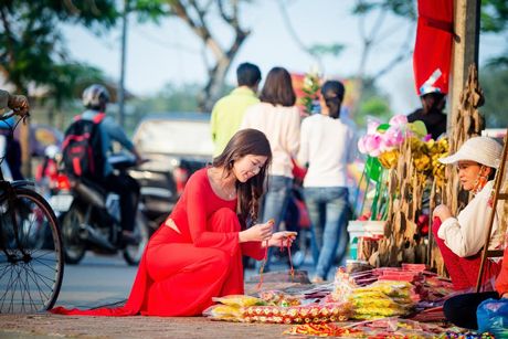 Cùng nữ sinh Huế thướt tha dạo phố ngày cuối năm 8