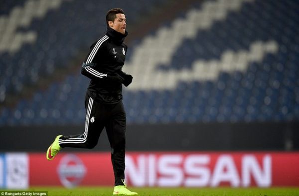 Ronaldo sẵn sàng cùng Real chinh phục Schalke tại Cúp C1 4