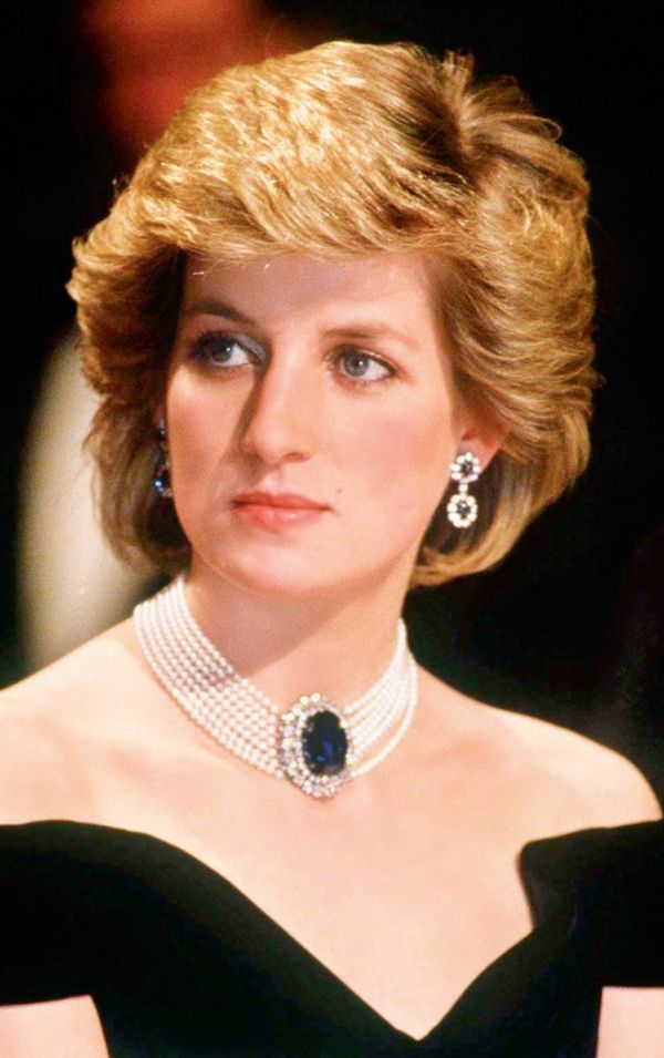 Công nương Diana: Từ mặc xấu nhất đến biểu tượng thời trang 6