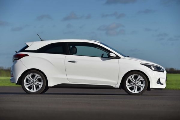 Hyundai i20 Coupe mới giá gần 20.000 USD 2