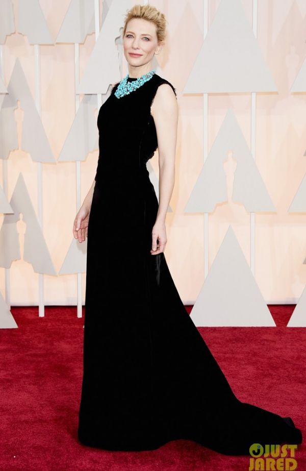 10 bộ đầm đẹp đẳng cấp trên thảm đỏ Oscar 2015 13