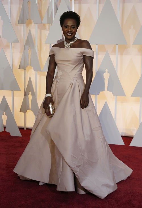 Những bộ váy đẹp nhất trên thảm đỏ Oscar 2015 11