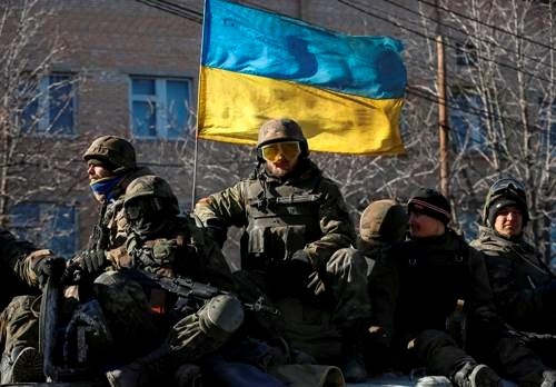 Anh điều quân đến huấn luyện quân đội Ukraine đối phó Nga 2