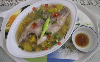 Cá điêu hồng nấu canh khóm, món ngon đất Tiền Giang 2
