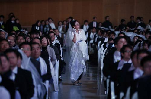 3.800 cặp đôi trên thế giới đổ về Hàn Quốc cưới tập thể 6