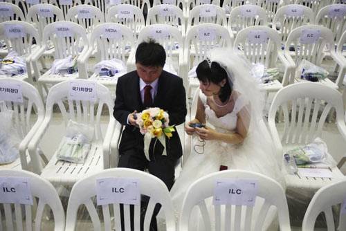 3.800 cặp đôi trên thế giới đổ về Hàn Quốc cưới tập thể 27