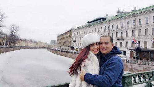 Vợ chồng Thúy Hạnh vui vẻ "du hí" nước Nga 9