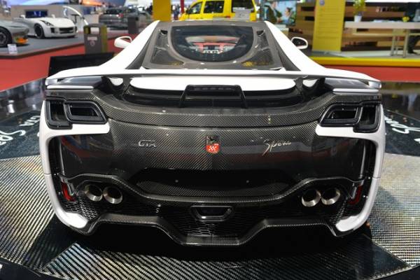 Cận cảnh siêu xe GTA Spano 2015 5
