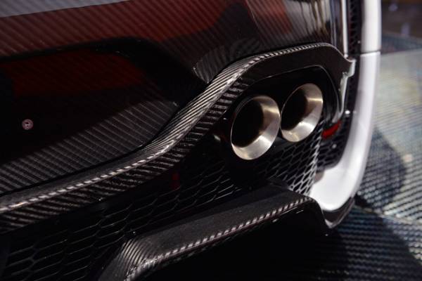 Cận cảnh siêu xe GTA Spano 2015 13