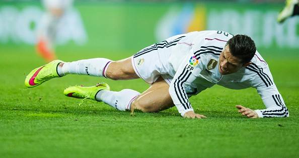 Ronaldo gây thất vọng trong thất bại của Real 6