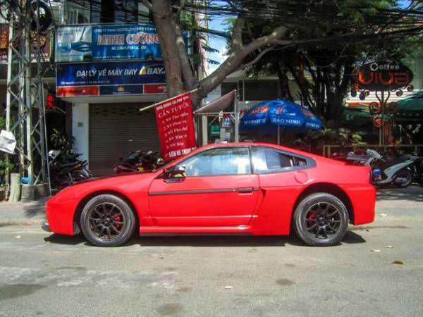 Pontiac Fiero GT độ phong cách Ferrari ở Việt Nam 2