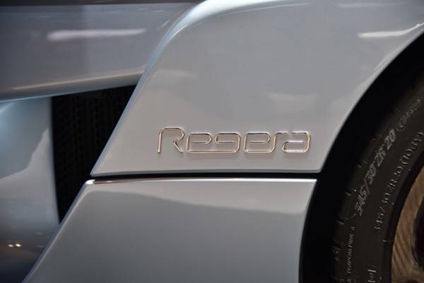Cận cảnh siêu xe Koenigsegg Regera công suất 1.520 mã lực 8