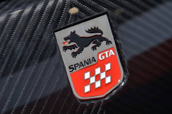 Cận cảnh siêu xe GTA Spano 2015 11