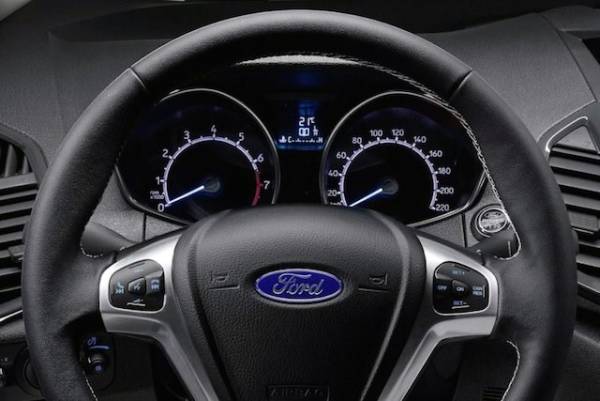 Ford Ecosport mới sẽ không lắp lốp dự phòng bên ngoài 11