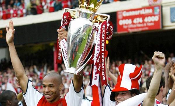 Đội hình bất bại của Arsenal mùa 2003/04 giờ ra sao? 21