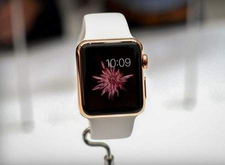 Những điều cần biết về đồng hồ thông minh Apple Watch 4