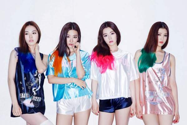 Red Velvet bất ngờ bổ sung thành viên 8