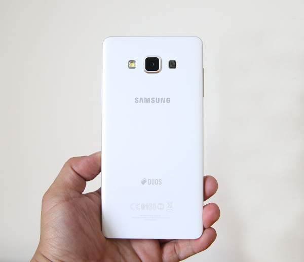 Đánh giá Galaxy A7 - Smartphone mỏng nhất của Samsung 3