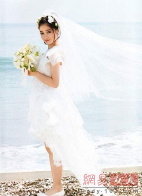 Cô dâu Nhật Bản 16 tuổi xinh đẹp gây "sốt" mạng 9