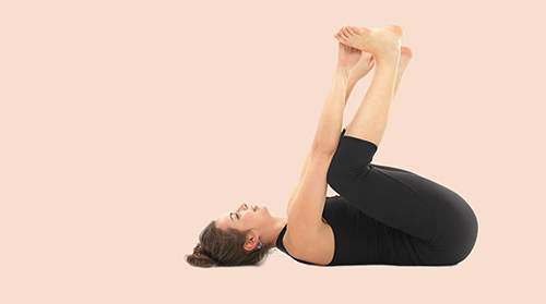 10 bài tập yoga giúp vòng eo săn chắc 9